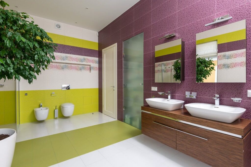 Comment donner un coup de pep&rsquo;s à vos toilettes avec une déco originale ?