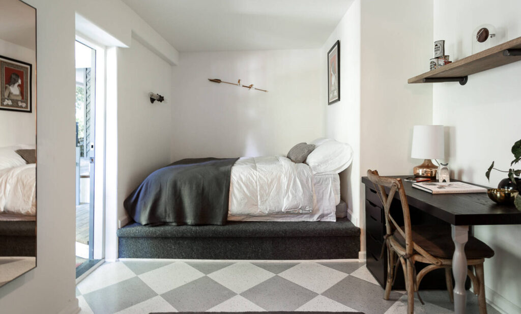 Aménager une petite chambre : 10 astuces pour maximiser l&rsquo;espace