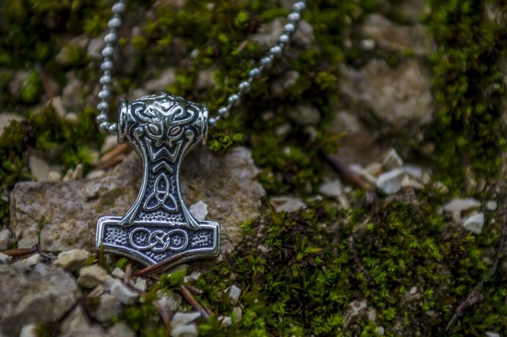 Quels bijoux portaient les Vikings ?