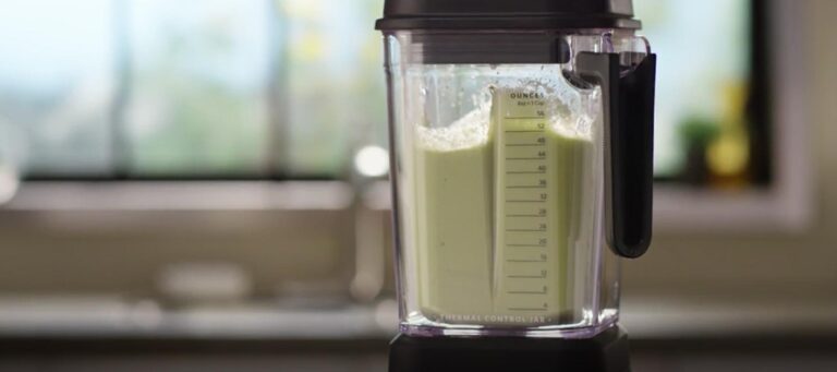 Blender puissant de la gamme Artisan en fonctionnement