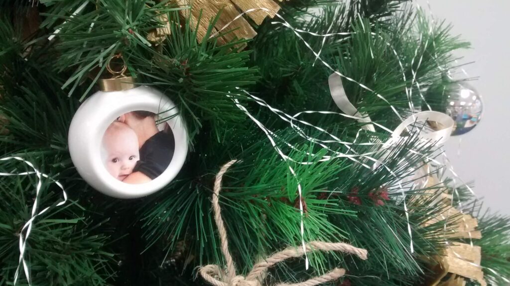 Comment créer une boule de Noël originale pour un sapin inoubliable ?