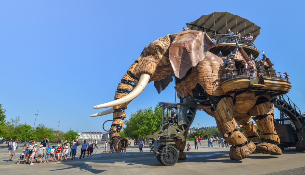 L'éléphant des Machines de l'île, attraction emblématique à découvrir lors d'un week-end à Nantes