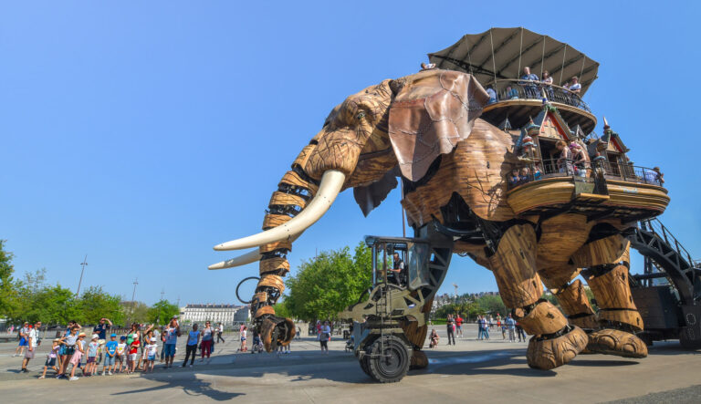 L'éléphant des Machines de l'île, attraction emblématique à découvrir lors d'un week-end à Nantes