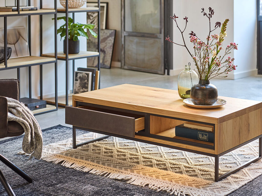 Comment styliser votre table basse avec ces tendances déco incontournables?