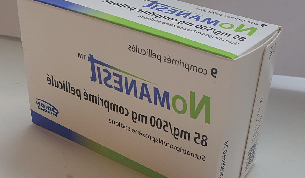 Quel médicament ne pas prendre avec du naproxène ?