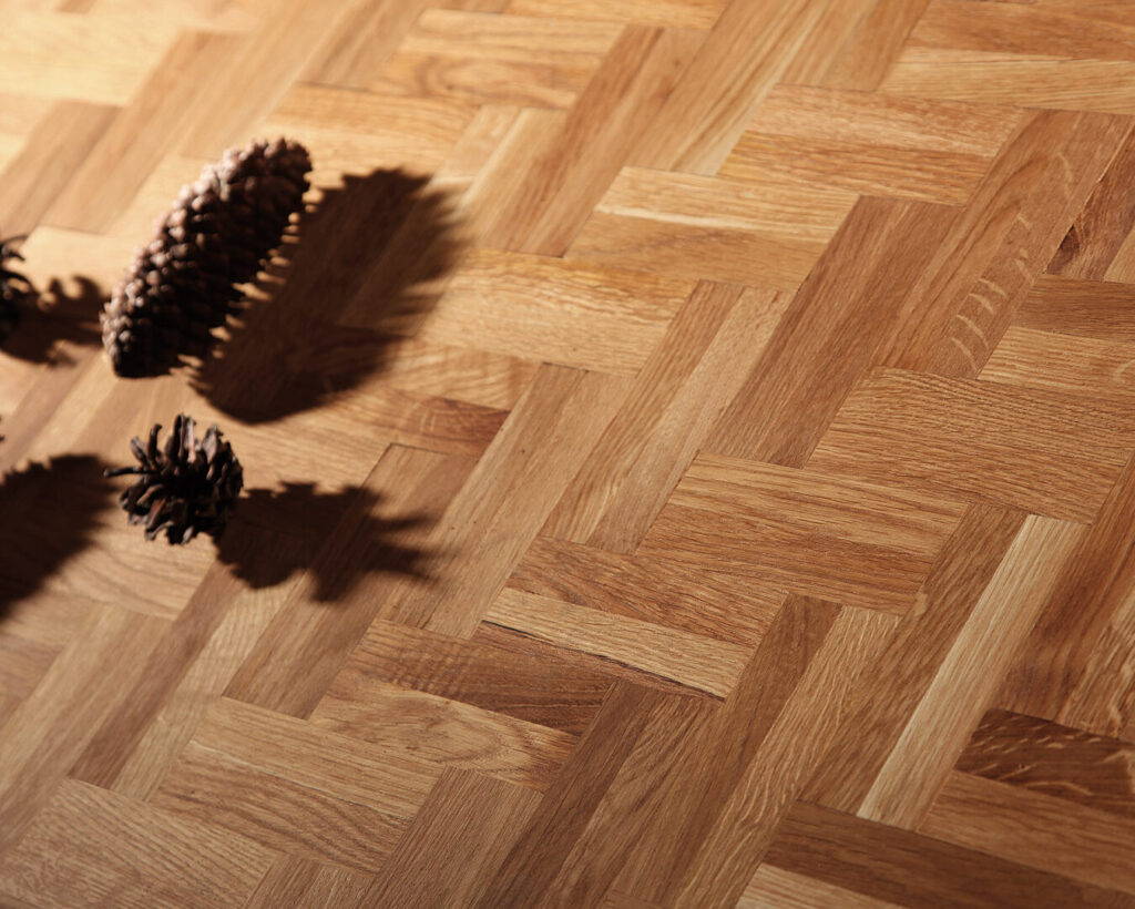 Différences entre parquet stratifié, lino et carrelage : quel revêtement choisir chez soi ?