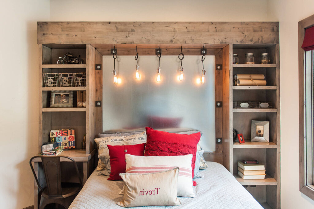Tête de lit à poser au sol : quelle est la meilleure option pour relooker votre chambre ?