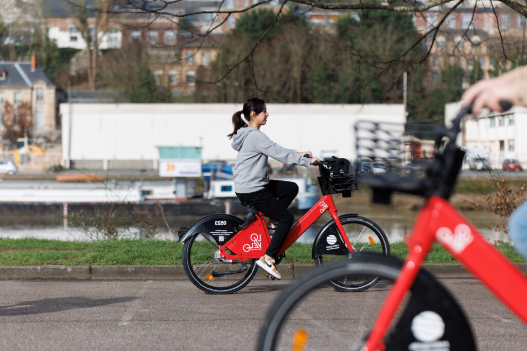 Comparer les moyens de transport à Rouen : voiture, vélo ou transports en commun ?