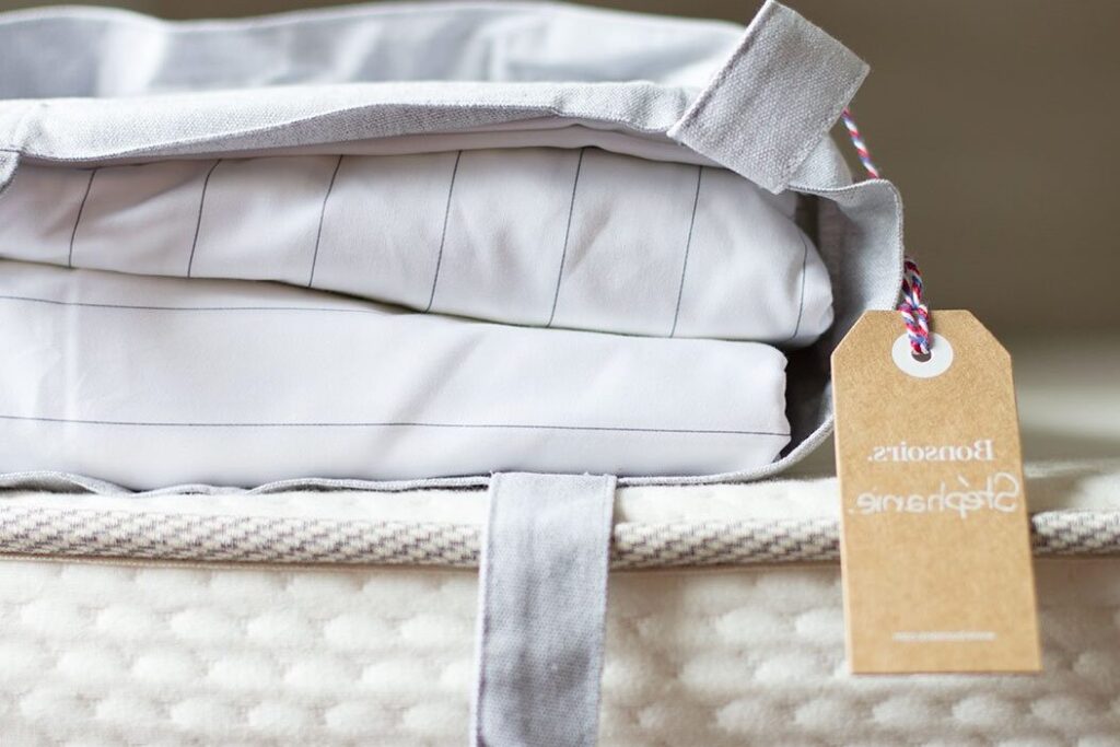 Bonsoir linge de lit : comment choisir le meilleur pour une nuit de rêve ?