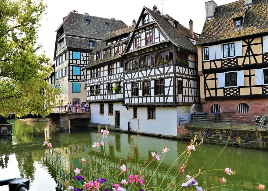 Printemps à Strasbourg : quelles activités incontournables pour profiter de la saison ?