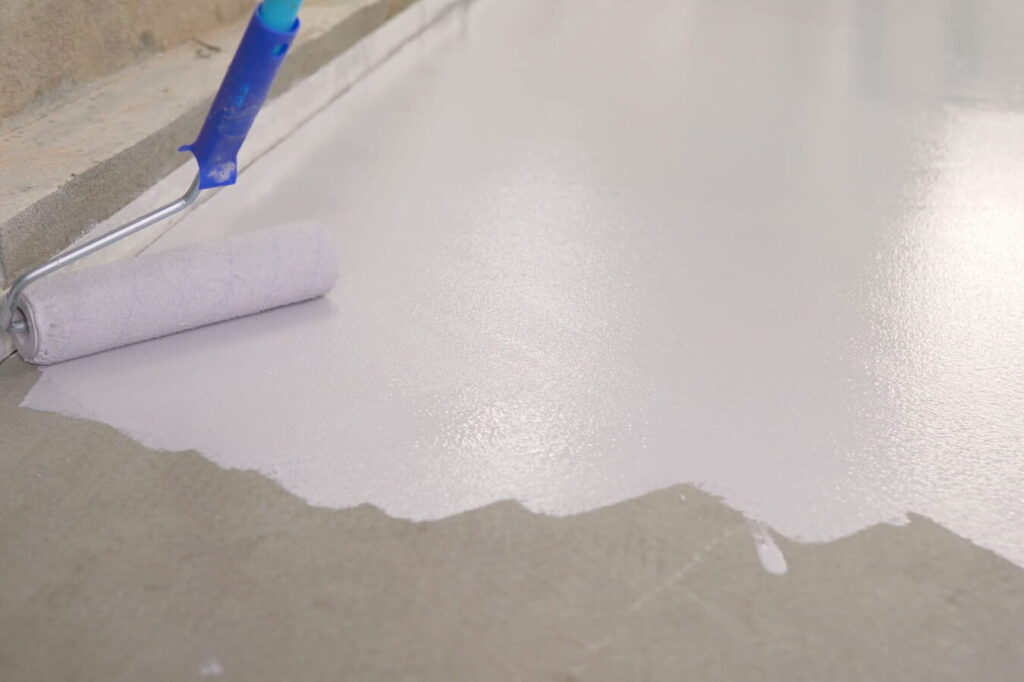 Comment choisir la meilleure peinture pour sol en béton ?
